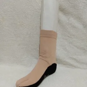 kaos kaki jempol