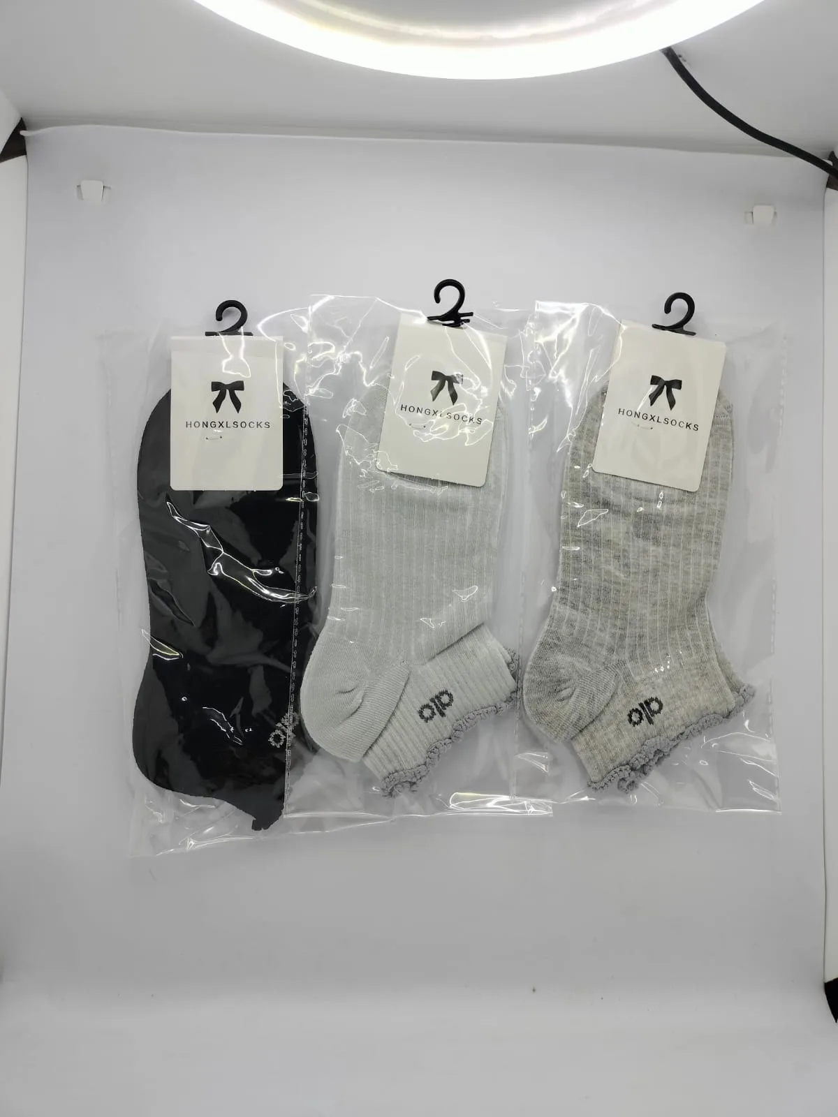 Kaos Kaki Mata Kaki Salur Hong Xi 2
