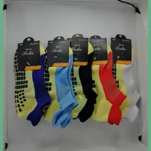 Kaos Kaki Sport Doting Mata Kaki